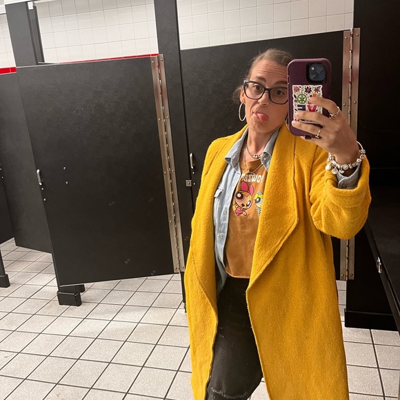 Meet your Posher, Tanya - Picture 10 of 10